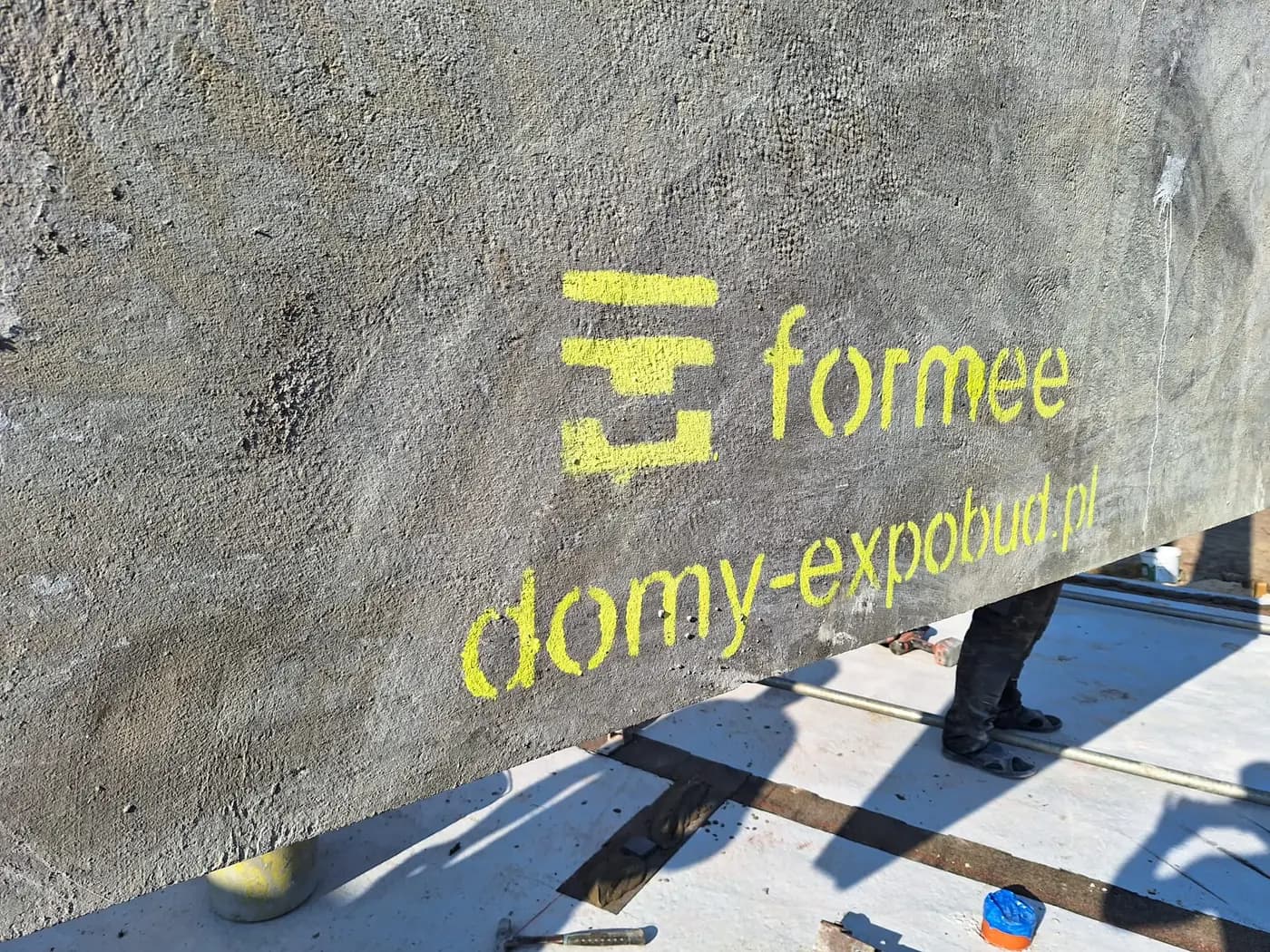 Dom parterowy pod Łowiczem z prefabrykatów — Łowicz