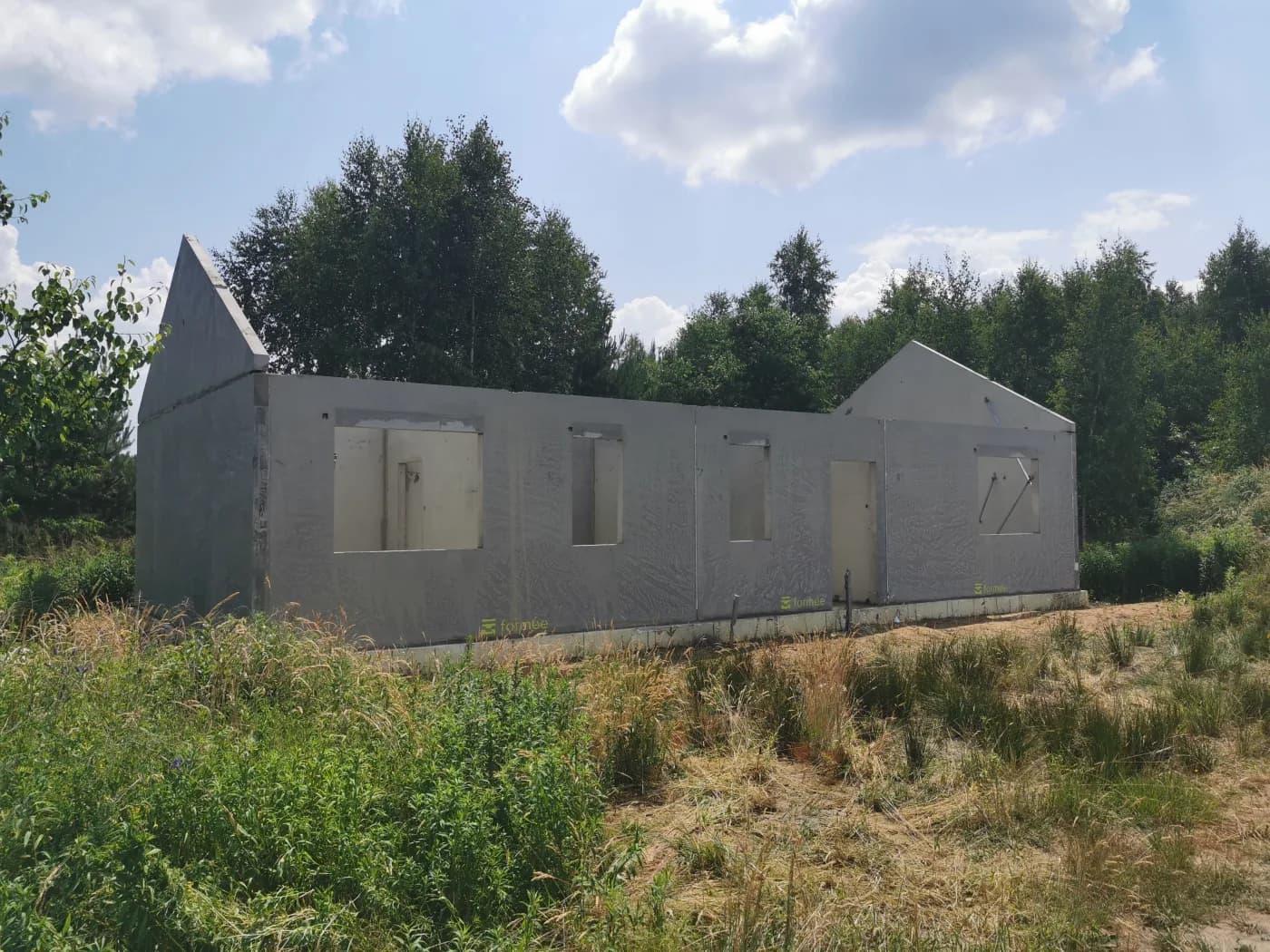 Dom jednorodzinny w Starych Krasnodębach — ściany prefabrykowane — Stare Krasnodęby